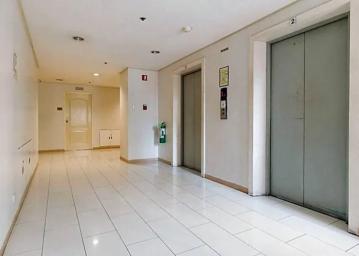 Reddoorz At Tjmg By Bel Air Polaris Makati *